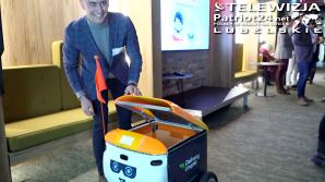 [VIDEO] Jedzenie i zakupy na dowóz z robotem w roli kuriera. Polska firma już zaczęła testy robotycznych doręczycieli a w USA, mają już po tysiąc takich kurierów