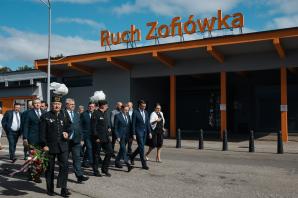 [VIDEO] Premier Mateusz Morawiecki: Chcemy zadośćuczynienia od Niemiec, bo tylko na takim fundamencie możemy budować przyszłość