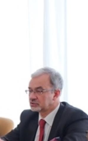 Spotkanie ministra Kwiecińskiego z Ambasadorem Ukrainy Andriejem Deszczycą